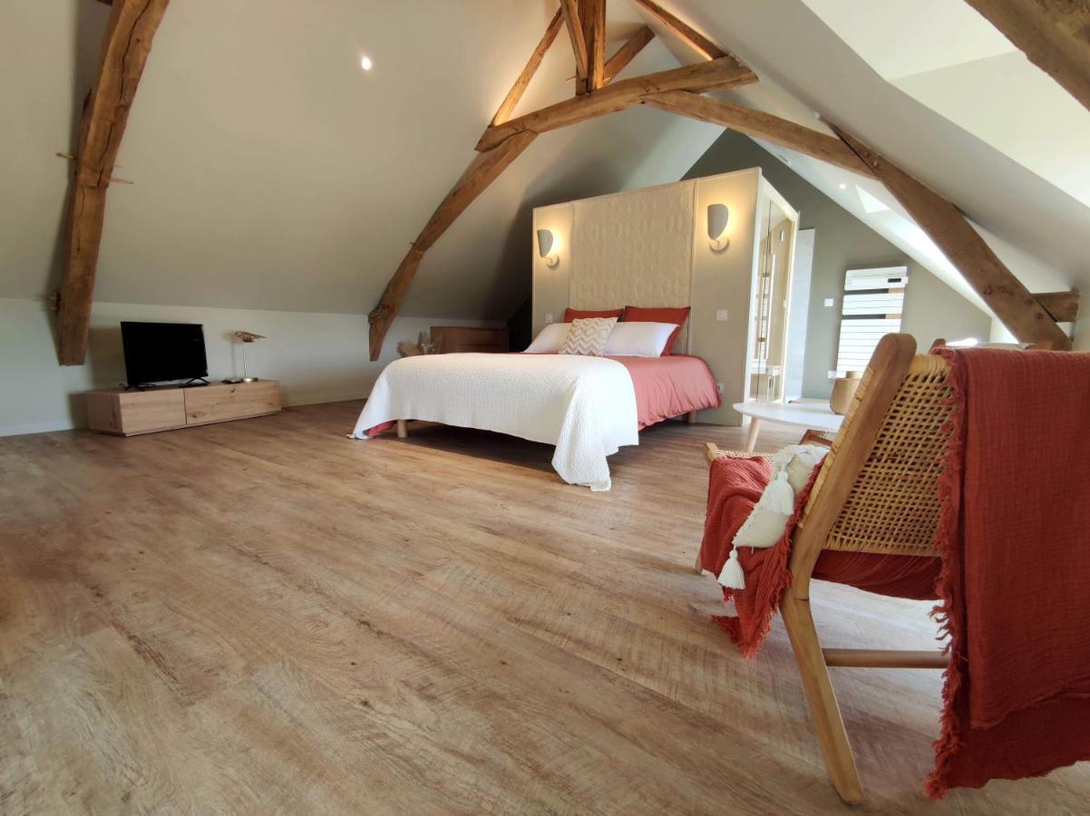 La Douce Halte - Gites Avec Spa Ou Sauna Saint-Ouen-Des-Toits Eksteriør billede