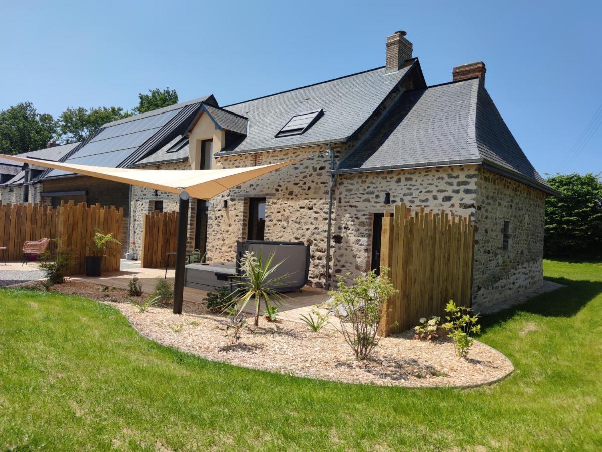 La Douce Halte - Gites Avec Spa Ou Sauna Saint-Ouen-Des-Toits Eksteriør billede
